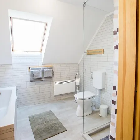 Bakony-cinca Vendeghaz 3* Szentgál