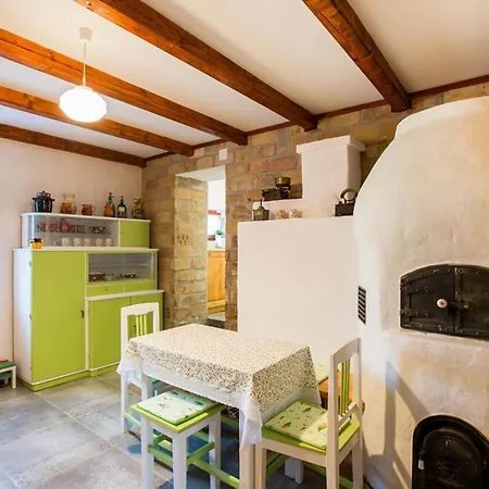 Bakony-cinca Vendeghaz 3*