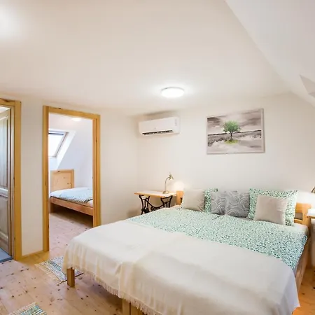 Bakony-cinca Vendeghaz 3* Szentgál