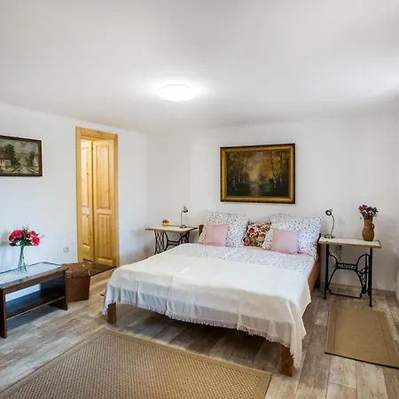 Bakony-cinca Vendeghaz 3* Szentgál