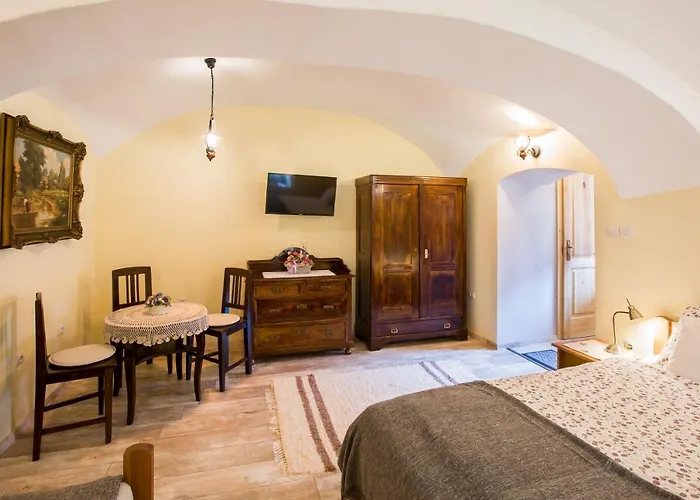 Bakony-cinca Vendeghaz 3*